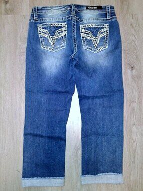 Vigoss Heritage Fit Capri Jeans Size S10 L25 Embroidered Denim Cropped Pants